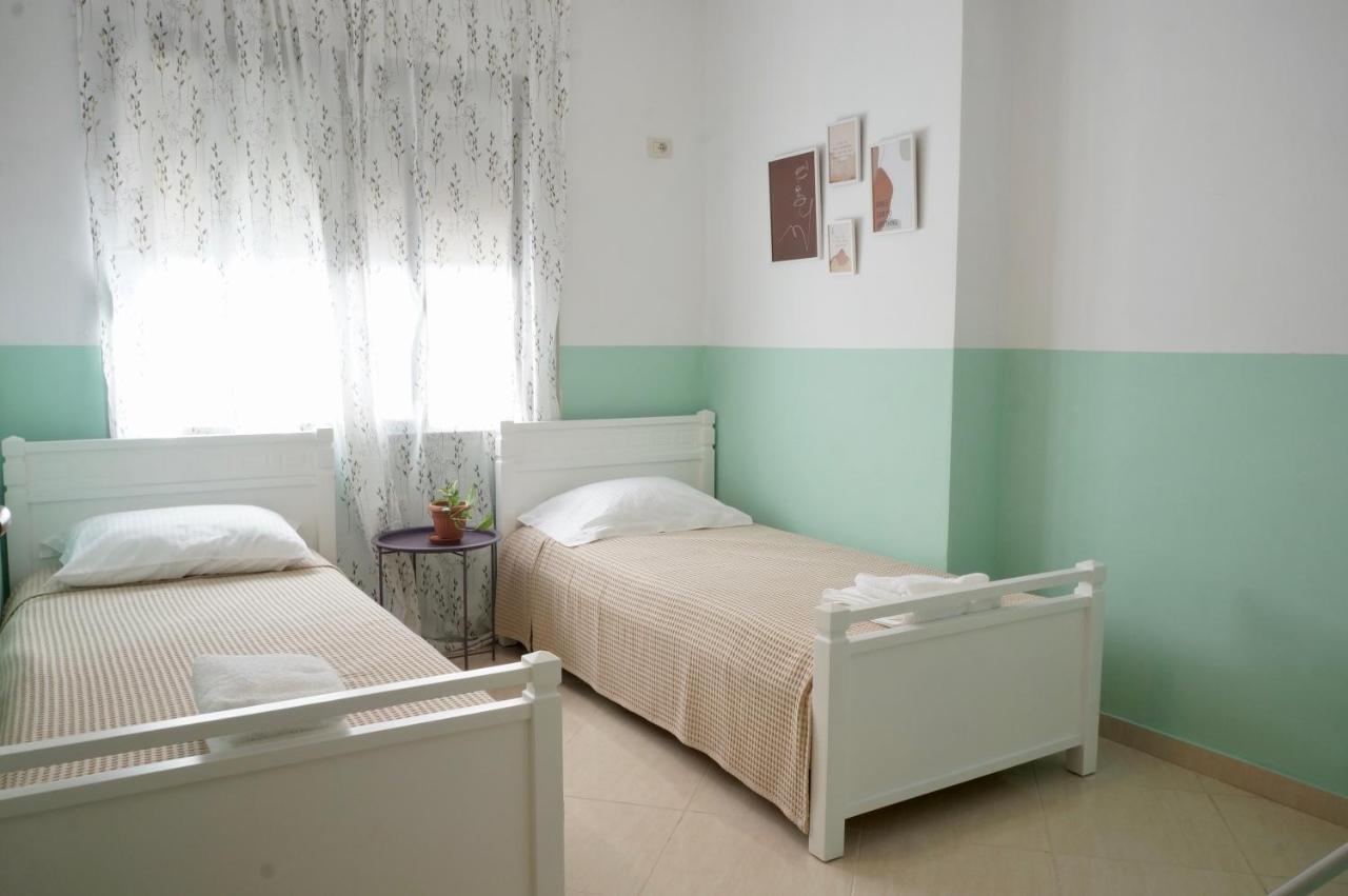 Lovely 2 Bedroom With Free Parking * Wlora