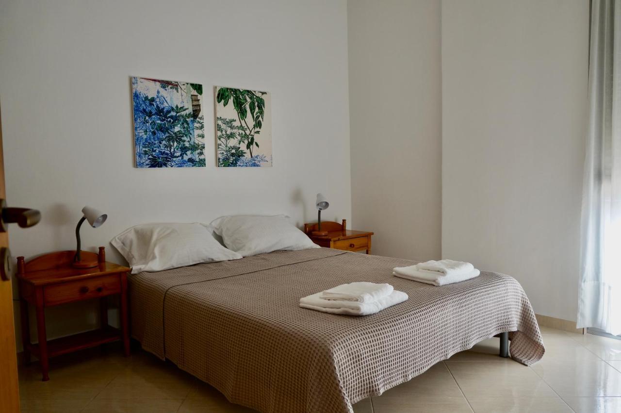 Apartament Lovely 2 Bedroom With Free Parking